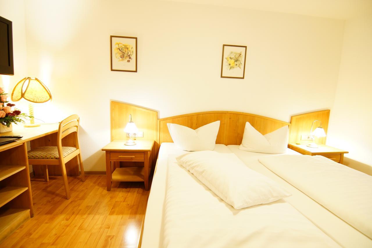 Hotel Spitzenpfeil Michelau in Oberfranken Exteriör bild
