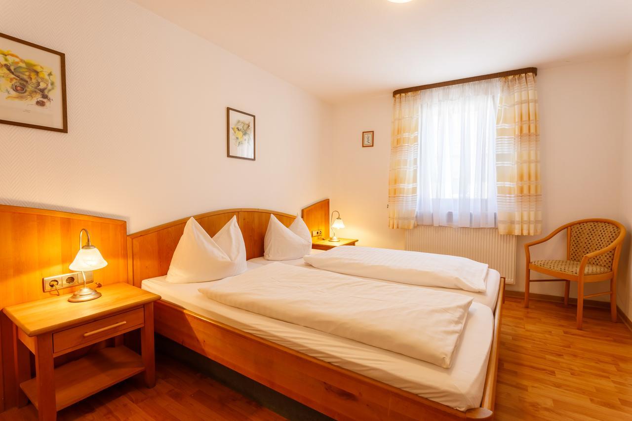 Hotel Spitzenpfeil Michelau in Oberfranken Exteriör bild