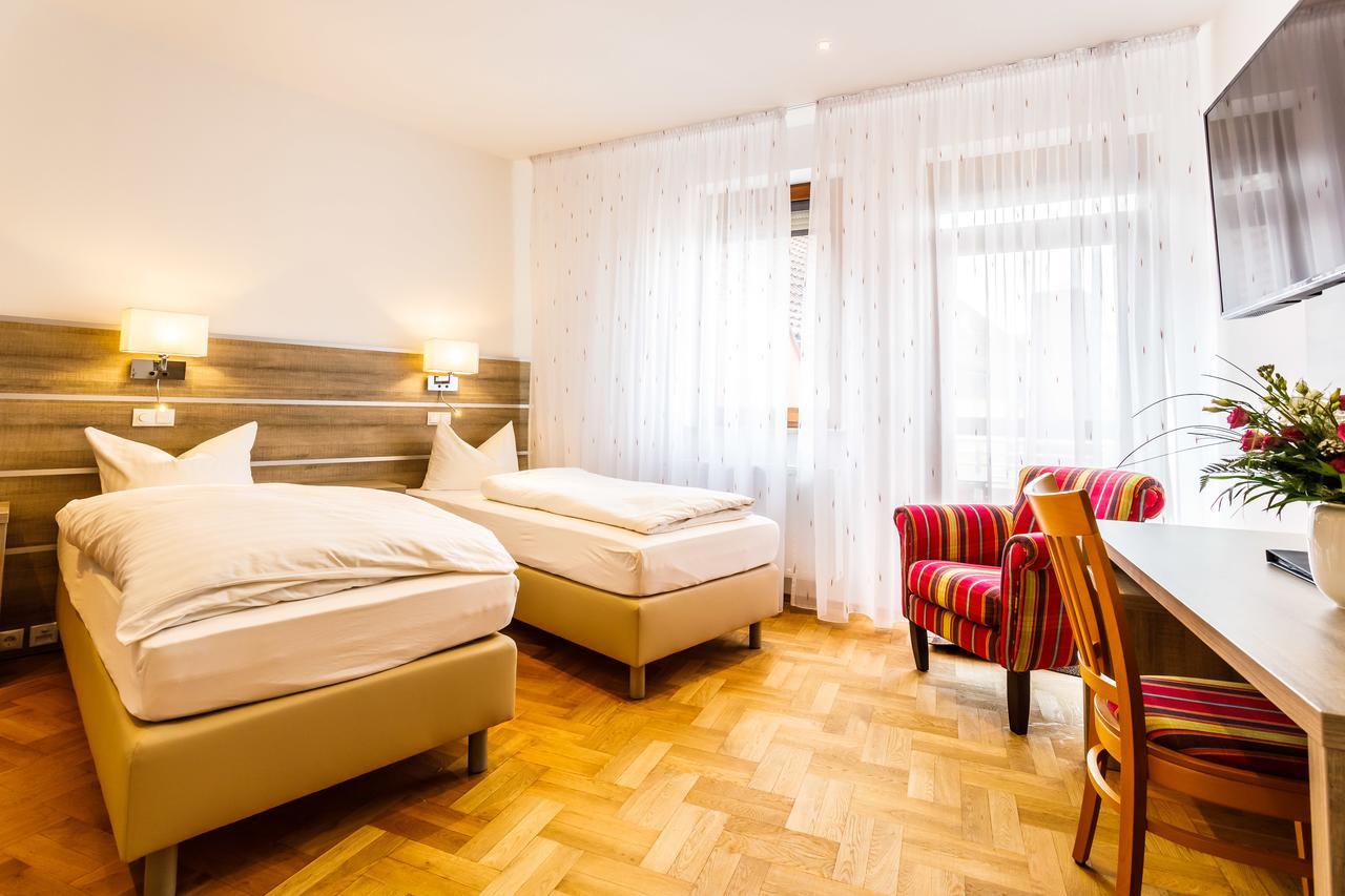 Hotel Spitzenpfeil Michelau in Oberfranken Exteriör bild